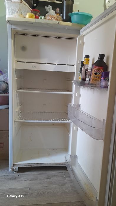 Продам б/у холодильник