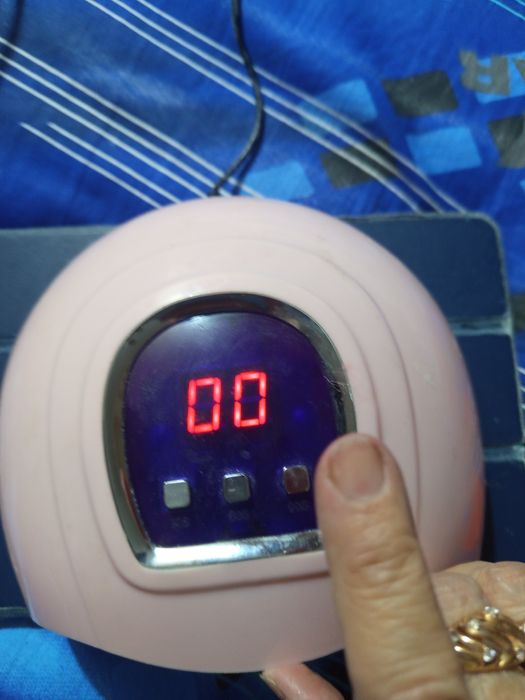 Лампа для гель лака