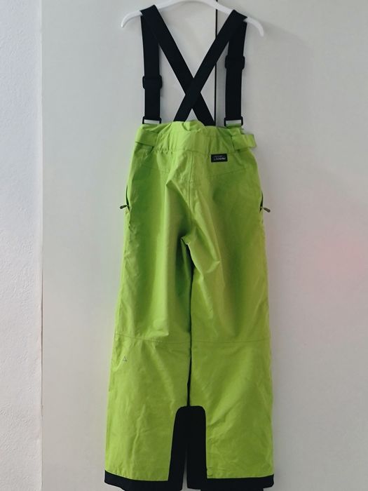 Pantaloni de schi, pentru zapada mar.140, 10ani