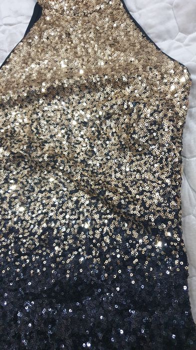 Продам платье для торжеств