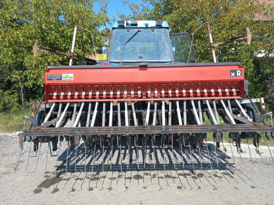 Grapa rotativa Rabewerk freza pamant