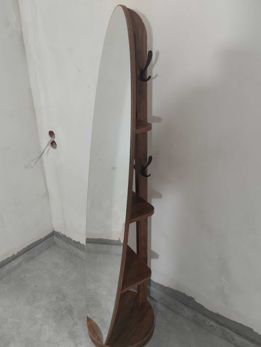 Айланадиган ойна