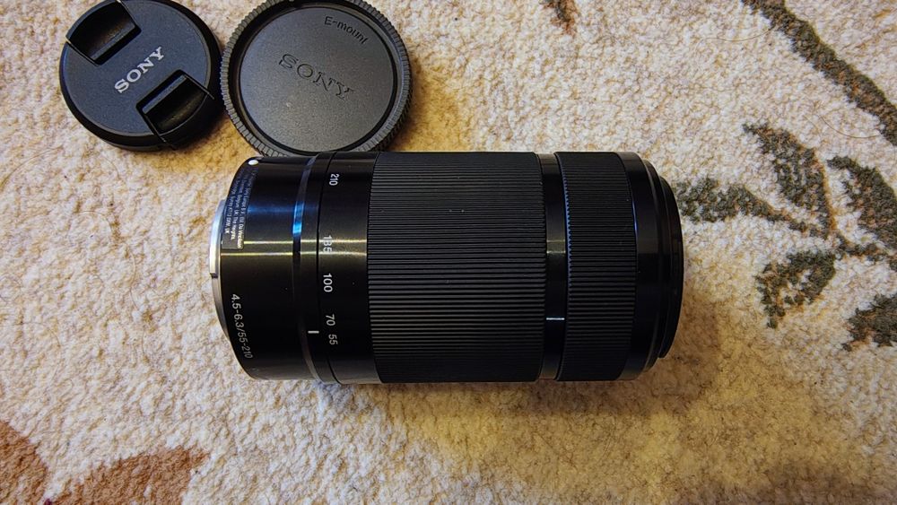 Obiectiv Sony E mount 55-210mm