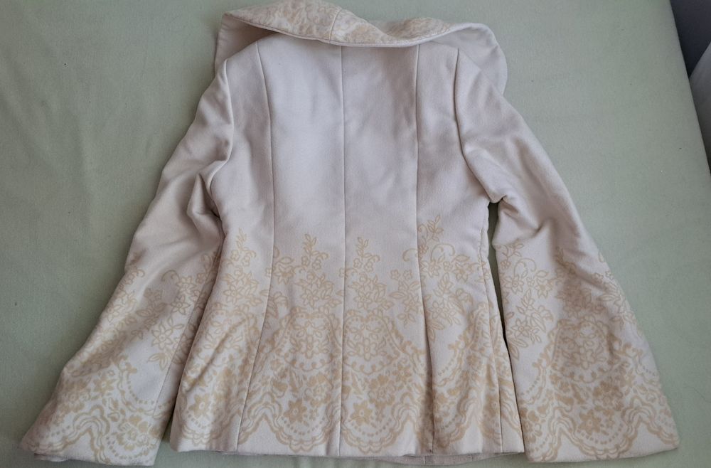 Връхни дрехи, палта, яке