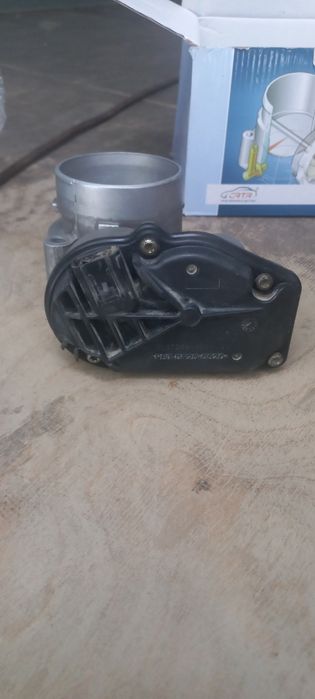 Дроссельная заслонка