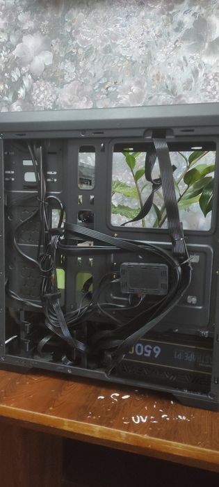 Кейс с подсветкой и блоком питания.