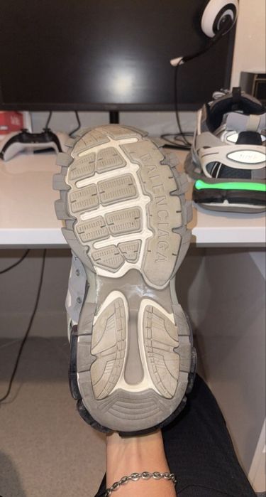 Balenciaga track led