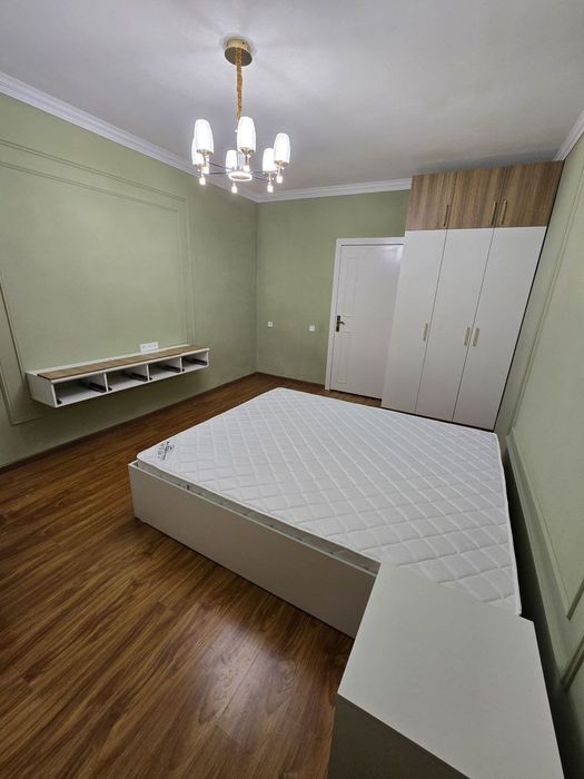 Аренда 3 хонали Янги квартира Сергели 8-худуд (ЭЛОННИ ОХИРИГАЧА У́КИНГ