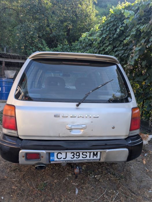 Subaru Forester 98- 2.0 turbo benzina manual 177cp - stare  buna