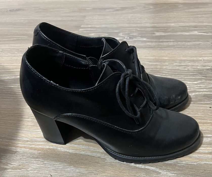 Ботинки женские черные (весна-осень)