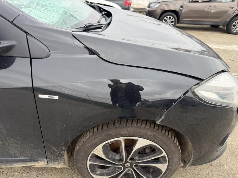 Aripa fata dreapta Renault Megane 3 facelift Break culoare neagra