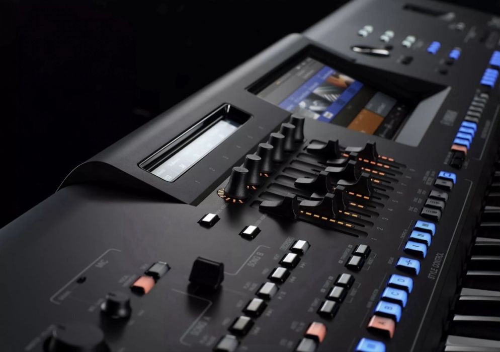 Продам Yamaha Genos 2