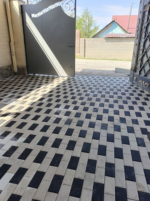 Укладка брусчатки 1500