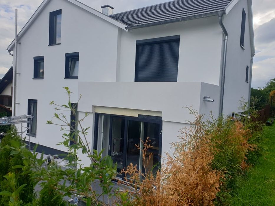 Строителство, цялостни ремонти и височинни услуги с автовишка