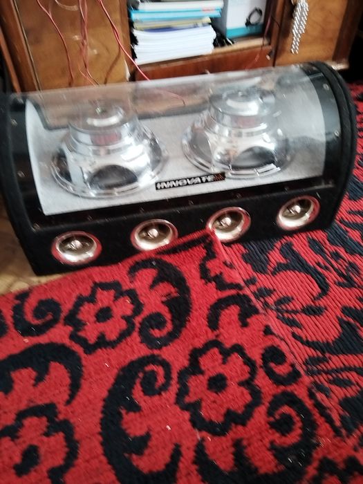 Subufar auto.INNOVATE.600WATTS.4OHM