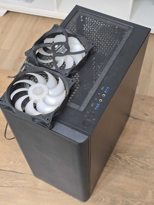 Carcasa PC Gaming ENDORFY Ventum 200 Solid (Mesh) + 2 Ventilatoare RGB