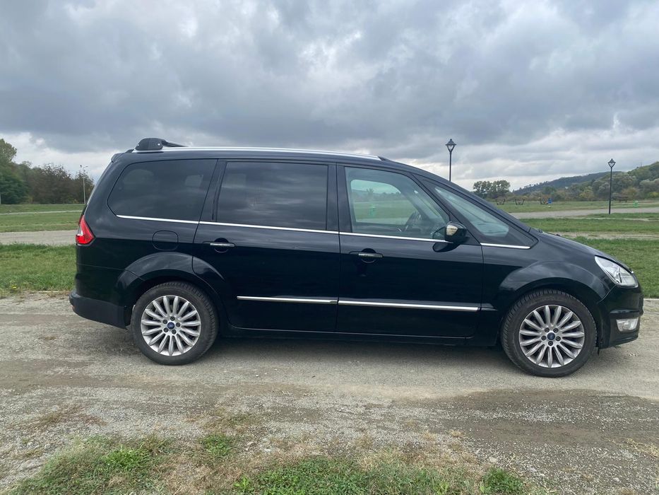 Ford galaxy negru automata