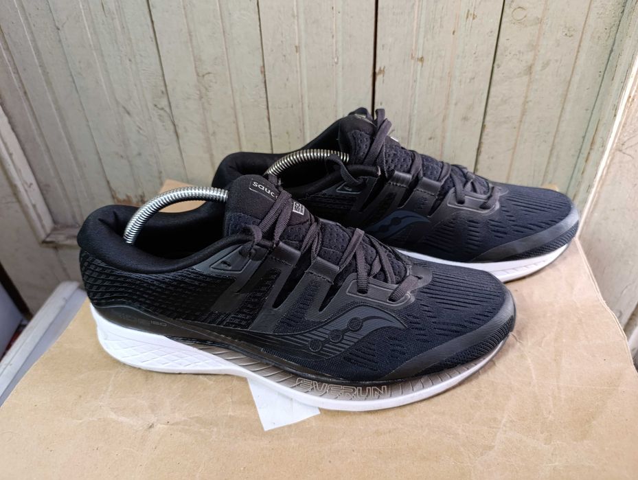 ''Saucony Ride Iso Ever Run''оригинални маратонки 45 номер