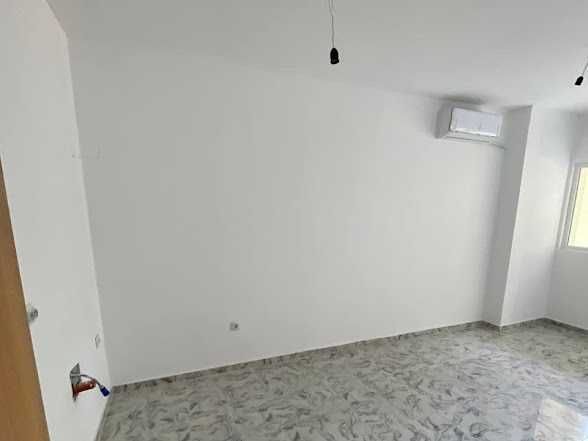 Продава се Едностаен апартамент в к.к. Слънчев бряг - 30 кв.м за 1134 €/кв.м - Снимка #4