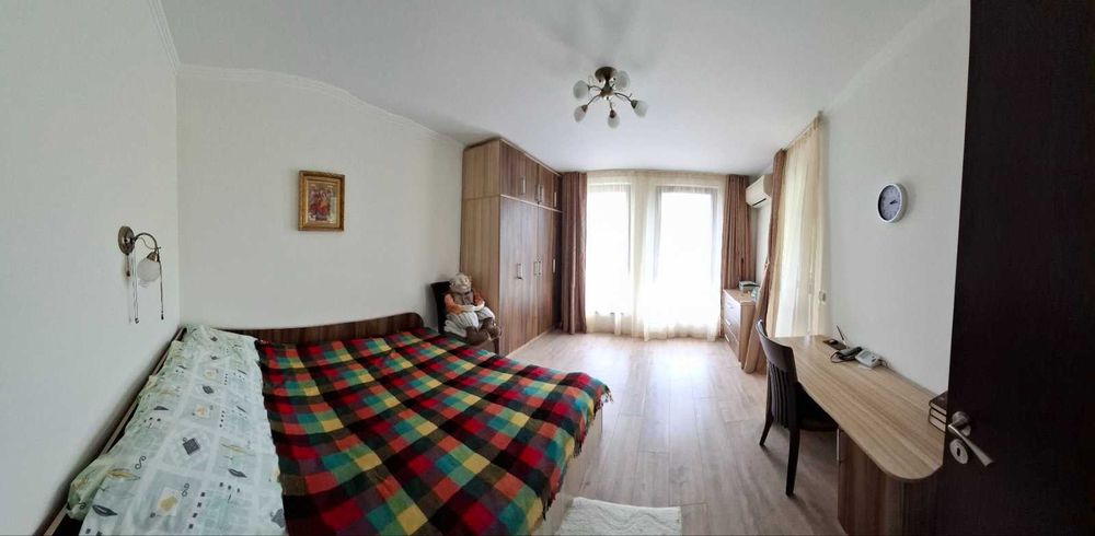 Продава се Тристаен апартамент в Царево - 112 кв.м за 1429 €/кв.м - Снимка #2