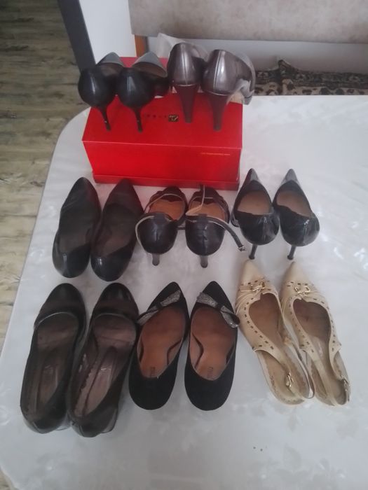 Продам туфли женские