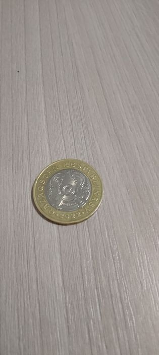 Монета,100 тенге эксклюзив