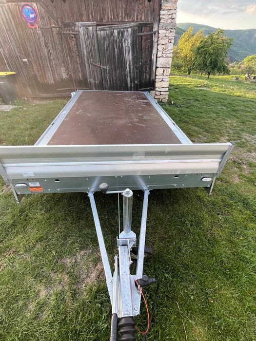 REMORCA APICOLĂ 2700kg TARATĂ la MMA 1800kg, se conduce cu  PERMIS CAT. B