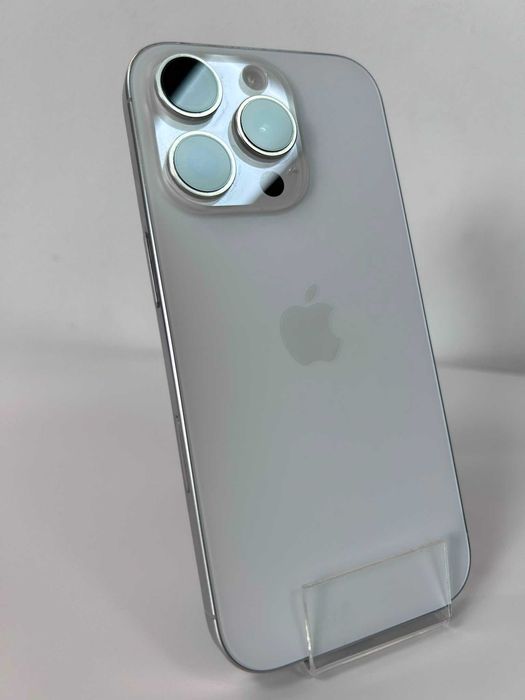 Phone 16 Pro 128GB White, baterie 89%, garanție 12 luni