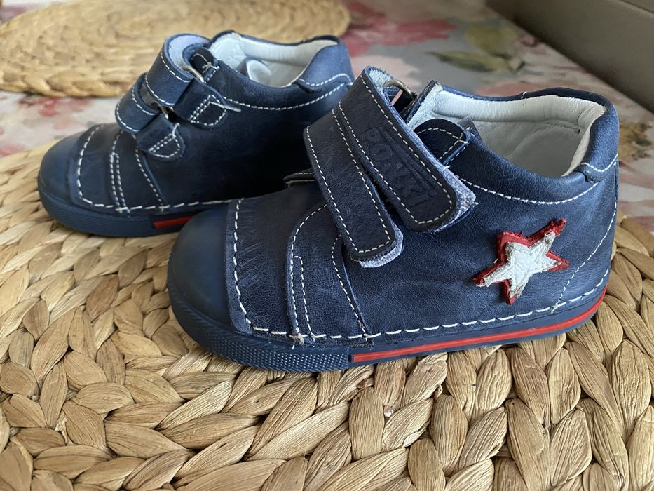 Обувки за момченце Ponki