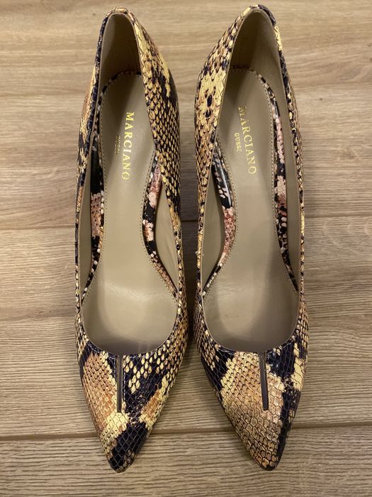 Pantofi Guess Marciano