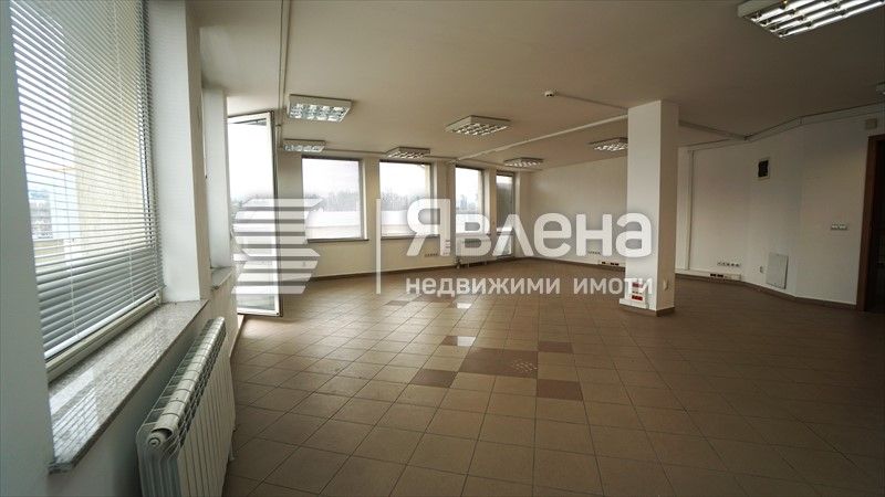 Дава се под наем Офис в София, Малинова долина - 134 кв.м за 799 € - Снимка #1
