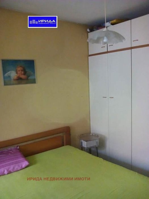 Двустаен апартамент в кв. Оборище