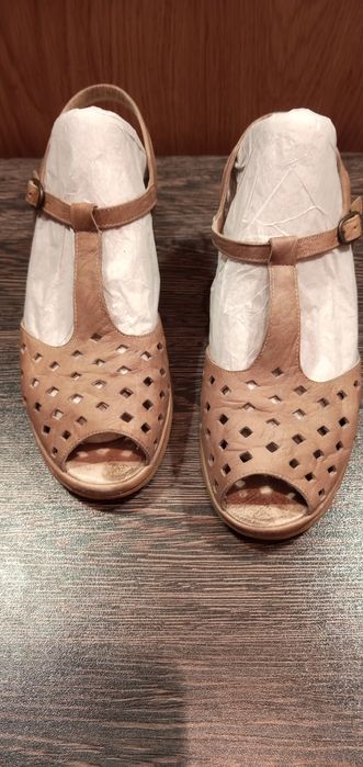 Маратонки,медицински,скандали,естествена кожа