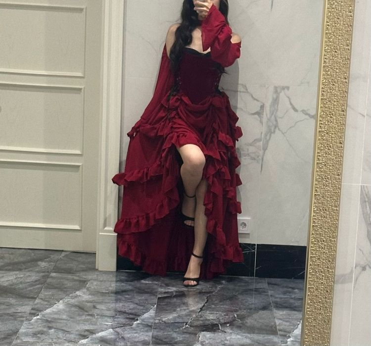 Вечернее  платье