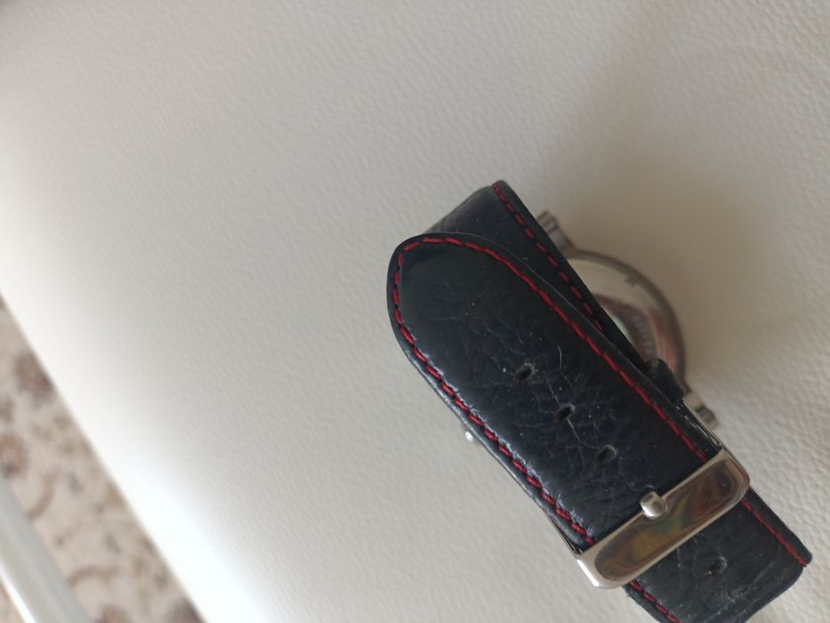 Продам наручные мужские часы