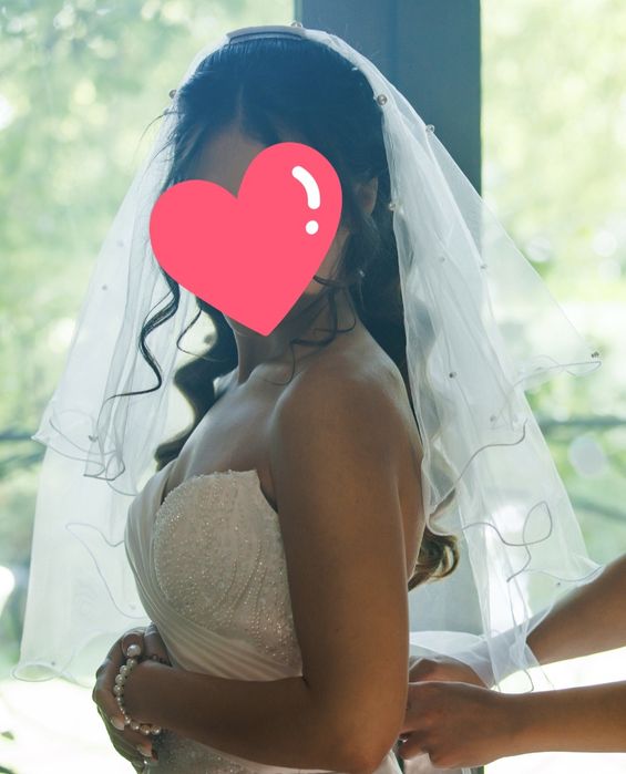 Булчинска рокля с корсет размер S до XL с було и перли