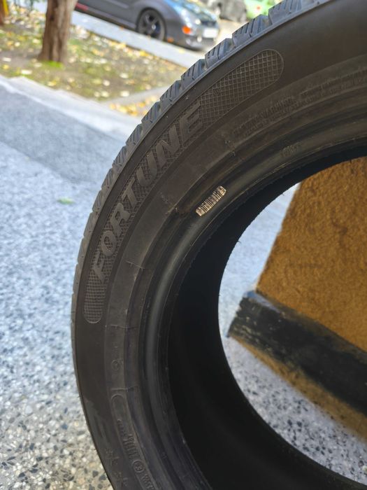 Продавам гуми всезонни