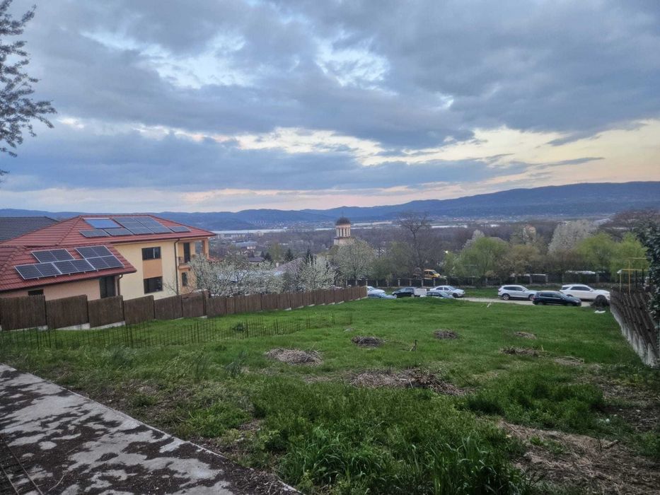 Vand teren intravilan Troianu - Ramnicu Valcea 580m2