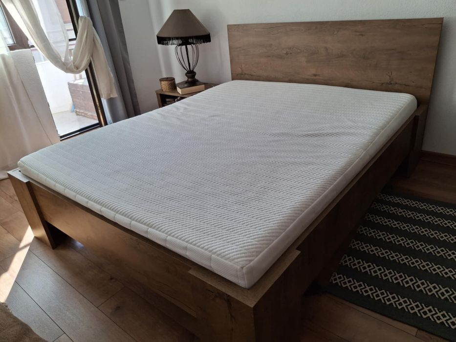 Спалня двойна с матрак, размер 160/200