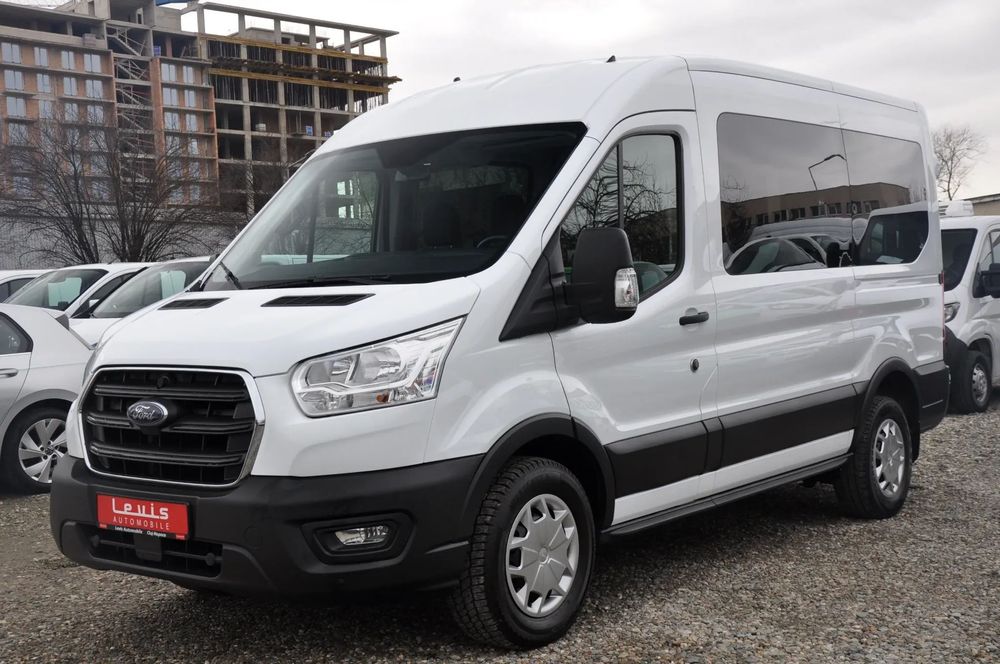 Ford Transit L2H2 9 Locuri