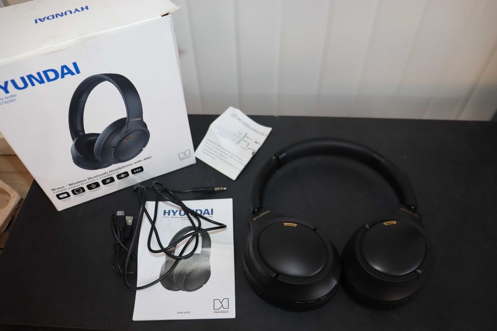 Hyundai Electronics – слушалки Bravo с активно шумопотискане, безжични