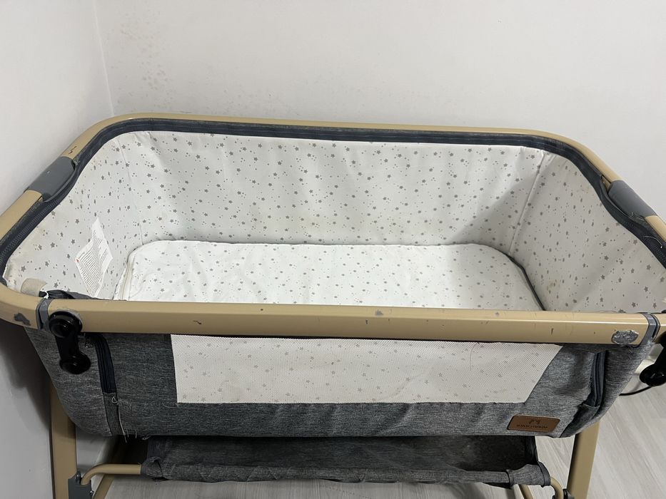 Продам манеж срочно