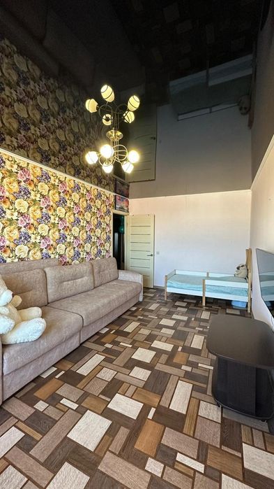 Продам 3ком квартиру 19 мкрн.