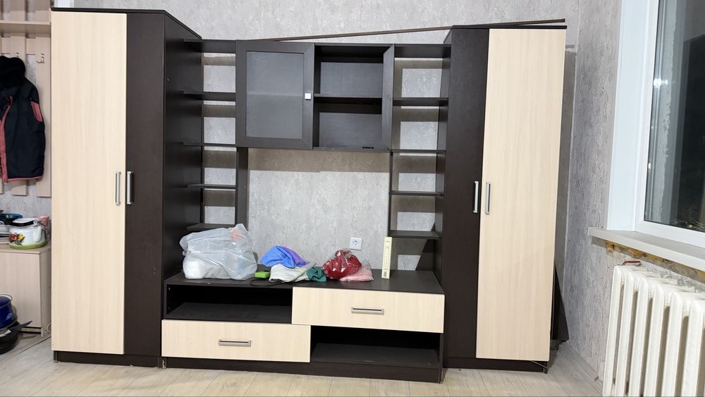 Продам стенку б/у срочно