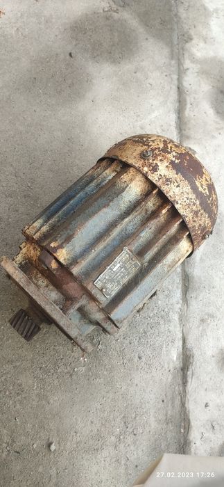 Двигатель советский