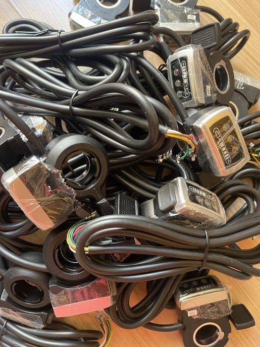 Палец за електрическа триколка скутер 48V