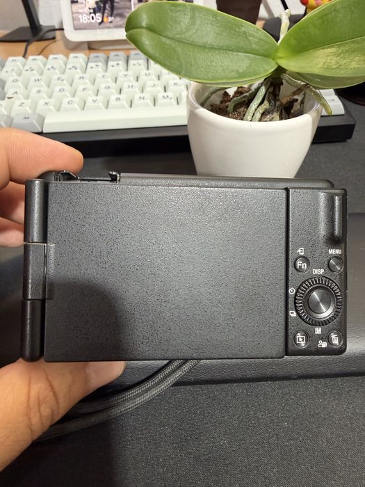 Sony ZV-1F aparat video Vloging