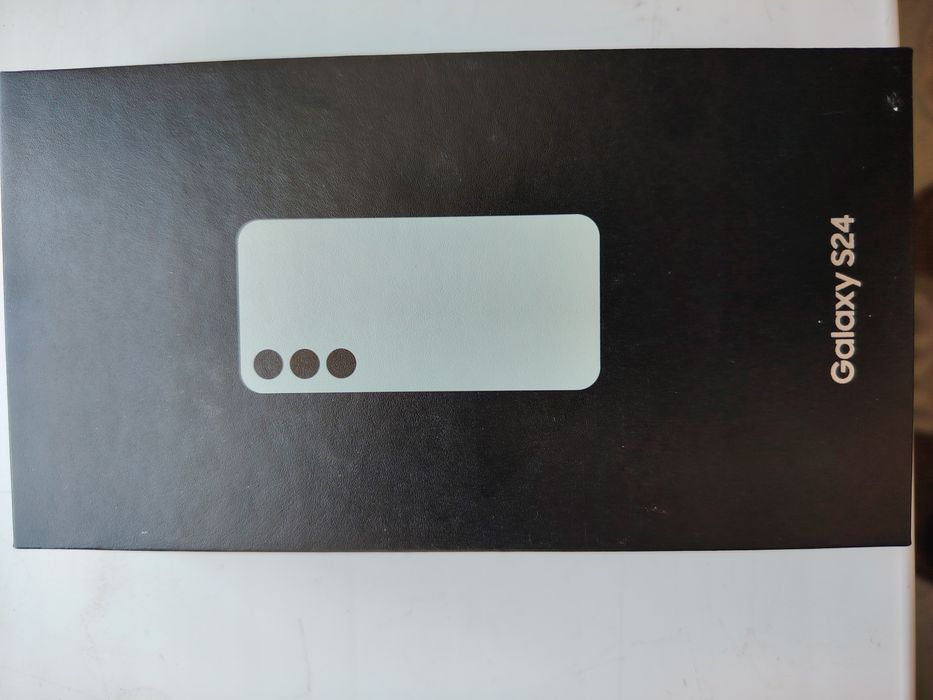 Самсунг с 24 128 гб сатылады новый