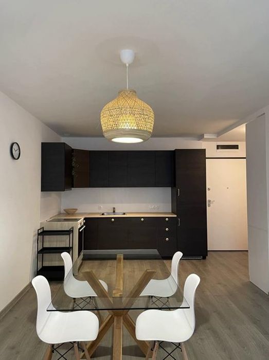 Дава се под наем Двустаен апартамент в София, Дружба 2 - 81 кв.м за 750 € - Снимка #2