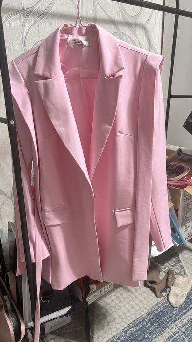 Пиджак платье розовое